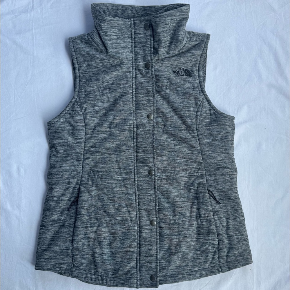 The North Face Women's black white grey size medium full zipper/snap Vest